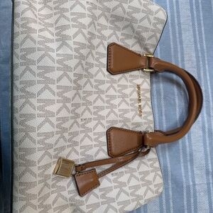 Micheal Kors